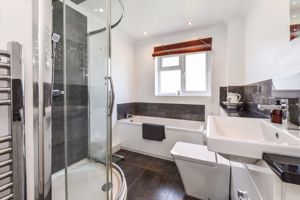 Family Bathroom - click for photo gallery